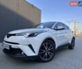 Белый Тойота C-HR, объемом двигателя 1.8 л и пробегом 161 тыс. км за 20500 $, фото 3 на Automoto.ua