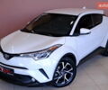Белый Тойота C-HR, объемом двигателя 2 л и пробегом 94 тыс. км за 16900 $, фото 13 на Automoto.ua