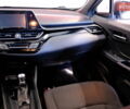 Белый Тойота C-HR, объемом двигателя 2 л и пробегом 94 тыс. км за 16900 $, фото 55 на Automoto.ua