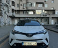 Білий Тойота C-HR, об'ємом двигуна 1.2 л та пробігом 129 тис. км за 18999 $, фото 8 на Automoto.ua