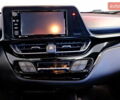 Белый Тойота C-HR, объемом двигателя 2 л и пробегом 94 тыс. км за 16900 $, фото 27 на Automoto.ua