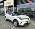 Білий Тойота C-HR, об'ємом двигуна 1.2 л та пробігом 140 тис. км за 17500 $, фото 2 на Automoto.ua