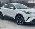 Білий Тойота C-HR, об'ємом двигуна 1.99 л та пробігом 86 тис. км за 18300 $, фото 1 на Automoto.ua