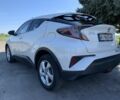 Белый Тойота C-HR, объемом двигателя 0.12 л и пробегом 58 тыс. км за 19999 $, фото 8 на Automoto.ua