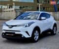 Белый Тойота C-HR, объемом двигателя 1.99 л и пробегом 117 тыс. км за 17000 $, фото 7 на Automoto.ua
