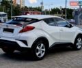 Белый Тойота C-HR, объемом двигателя 1.99 л и пробегом 117 тыс. км за 17000 $, фото 6 на Automoto.ua