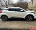 Белый Тойота C-HR, объемом двигателя 2 л и пробегом 42 тыс. км за 17000 $, фото 1 на Automoto.ua