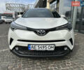 Білий Тойота C-HR, об'ємом двигуна 1.2 л та пробігом 140 тис. км за 17500 $, фото 4 на Automoto.ua