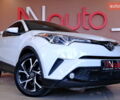 Белый Тойота C-HR, объемом двигателя 2 л и пробегом 94 тыс. км за 16900 $, фото 10 на Automoto.ua