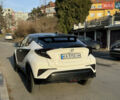 Белый Тойота C-HR, объемом двигателя 1.99 л и пробегом 80 тыс. км за 21662 $, фото 6 на Automoto.ua