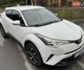 Белый Тойота C-HR, объемом двигателя 1.2 л и пробегом 88 тыс. км за 21500 $, фото 14 на Automoto.ua