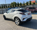 Белый Тойота C-HR, объемом двигателя 1.8 л и пробегом 144 тыс. км за 21900 $, фото 8 на Automoto.ua