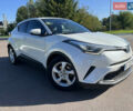 Белый Тойота C-HR, объемом двигателя 1.8 л и пробегом 139 тыс. км за 20900 $, фото 5 на Automoto.ua