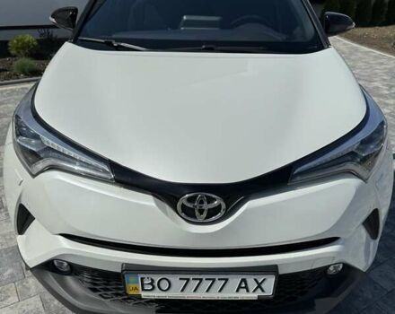 Білий Тойота C-HR, об'ємом двигуна 1.99 л та пробігом 64 тис. км за 24500 $, фото 33 на Automoto.ua