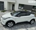 Белый Тойота C-HR, объемом двигателя 2 л и пробегом 64 тыс. км за 23700 $, фото 8 на Automoto.ua