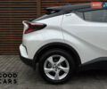 Білий Тойота C-HR, об'ємом двигуна 1.99 л та пробігом 64 тис. км за 25000 $, фото 13 на Automoto.ua