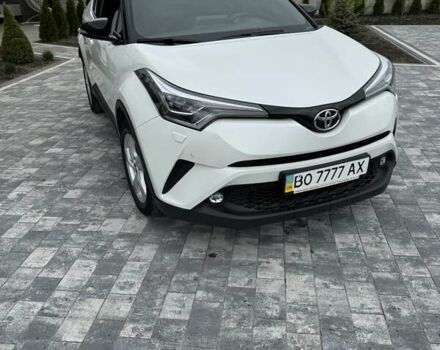 Белый Тойота C-HR, объемом двигателя 1.99 л и пробегом 64 тыс. км за 24500 $, фото 13 на Automoto.ua