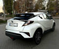 Білий Тойота C-HR, об'ємом двигуна 0 л та пробігом 133 тис. км за 22300 $, фото 10 на Automoto.ua