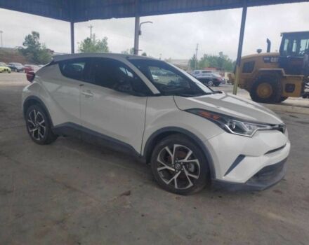 Білий Тойота C-HR, об'ємом двигуна 2 л та пробігом 57 тис. км за 6000 $, фото 4 на Automoto.ua