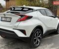 Белый Тойота C-HR, объемом двигателя 1.2 л и пробегом 88 тыс. км за 21500 $, фото 6 на Automoto.ua