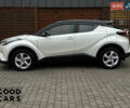 Білий Тойота C-HR, об'ємом двигуна 1.99 л та пробігом 64 тис. км за 25000 $, фото 3 на Automoto.ua