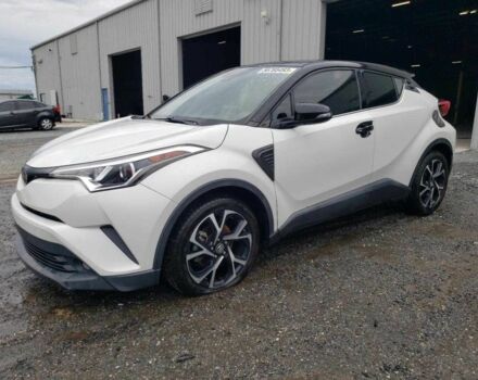 Белый Тойота C-HR, объемом двигателя 2 л и пробегом 41 тыс. км за 5700 $, фото 1 на Automoto.ua