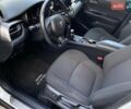 Белый Тойота C-HR, объемом двигателя 1.8 л и пробегом 130 тыс. км за 22300 $, фото 12 на Automoto.ua