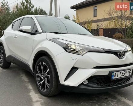 Белый Тойота C-HR, объемом двигателя 1.2 л и пробегом 88 тыс. км за 21500 $, фото 8 на Automoto.ua