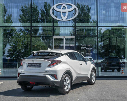 Білий Тойота C-HR, об'ємом двигуна 1.2 л та пробігом 121 тис. км за 19619 $, фото 19 на Automoto.ua