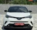 Белый Тойота C-HR, объемом двигателя 1.8 л и пробегом 97 тыс. км за 23300 $, фото 15 на Automoto.ua
