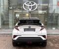 Білий Тойота C-HR, об'ємом двигуна 1.8 л та пробігом 49 тис. км за 25477 $, фото 3 на Automoto.ua