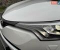 Белый Тойота C-HR, объемом двигателя 1.2 л и пробегом 88 тыс. км за 21500 $, фото 19 на Automoto.ua