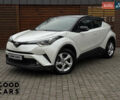 Білий Тойота C-HR, об'ємом двигуна 1.99 л та пробігом 64 тис. км за 25000 $, фото 1 на Automoto.ua