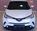 Белый Тойота C-HR, объемом двигателя 1.99 л и пробегом 94 тыс. км за 15500 $, фото 6 на Automoto.ua