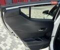Белый Тойота C-HR, объемом двигателя 1.8 л и пробегом 97 тыс. км за 23300 $, фото 23 на Automoto.ua