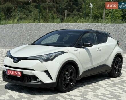 Белый Тойота C-HR, объемом двигателя 1.8 л и пробегом 97 тыс. км за 23300 $, фото 16 на Automoto.ua