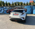 Белый Тойота C-HR, объемом двигателя 1.8 л и пробегом 144 тыс. км за 21900 $, фото 11 на Automoto.ua