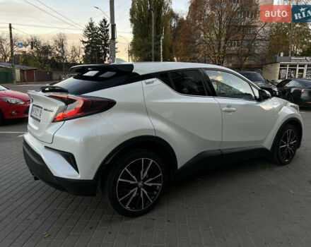 Білий Тойота C-HR, об'ємом двигуна 0 л та пробігом 133 тис. км за 22300 $, фото 11 на Automoto.ua