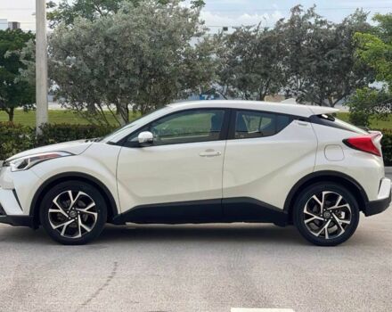 Білий Тойота C-HR, об'ємом двигуна 2 л та пробігом 80 тис. км за 14500 $, фото 1 на Automoto.ua