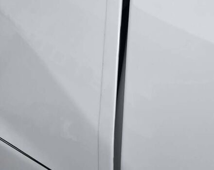 Білий Тойота C-HR, об'ємом двигуна 1.99 л та пробігом 59 тис. км за 19500 $, фото 10 на Automoto.ua