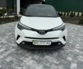 Білий Тойота C-HR, об'ємом двигуна 1.99 л та пробігом 64 тис. км за 24500 $, фото 8 на Automoto.ua