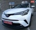 Белый Тойота C-HR, объемом двигателя 1.8 л и пробегом 130 тыс. км за 22300 $, фото 10 на Automoto.ua