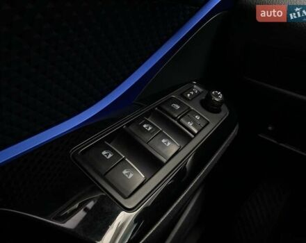Белый Тойота C-HR, объемом двигателя 1.8 л и пробегом 108 тыс. км за 23164 $, фото 16 на Automoto.ua