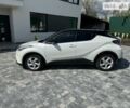 Белый Тойота C-HR, объемом двигателя 1.99 л и пробегом 64 тыс. км за 24500 $, фото 30 на Automoto.ua