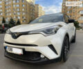 Білий Тойота C-HR, об'ємом двигуна 1.8 л та пробігом 54 тис. км за 27200 $, фото 4 на Automoto.ua