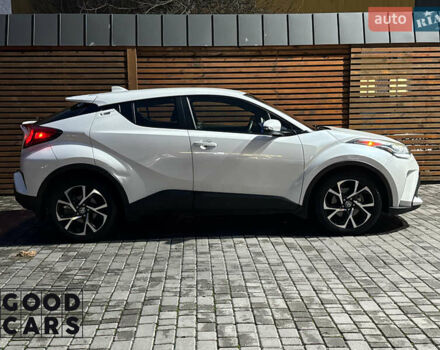 Белый Тойота C-HR, объемом двигателя 2 л и пробегом 46 тыс. км за 22000 $, фото 7 на Automoto.ua