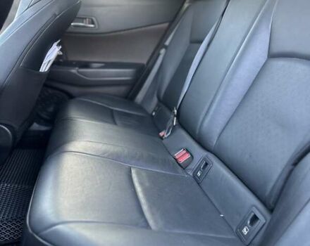 Білий Тойота C-HR, об'ємом двигуна 1.2 л та пробігом 105 тис. км за 20700 $, фото 16 на Automoto.ua