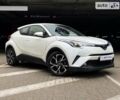 Белый Тойота C-HR, объемом двигателя 1.99 л и пробегом 22 тыс. км за 22490 $, фото 1 на Automoto.ua