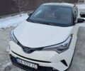 Білий Тойота C-HR, об'ємом двигуна 1.8 л та пробігом 58 тис. км за 28700 $, фото 32 на Automoto.ua