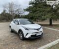 Белый Тойота C-HR, объемом двигателя 1.2 л и пробегом 32 тыс. км за 23900 $, фото 1 на Automoto.ua